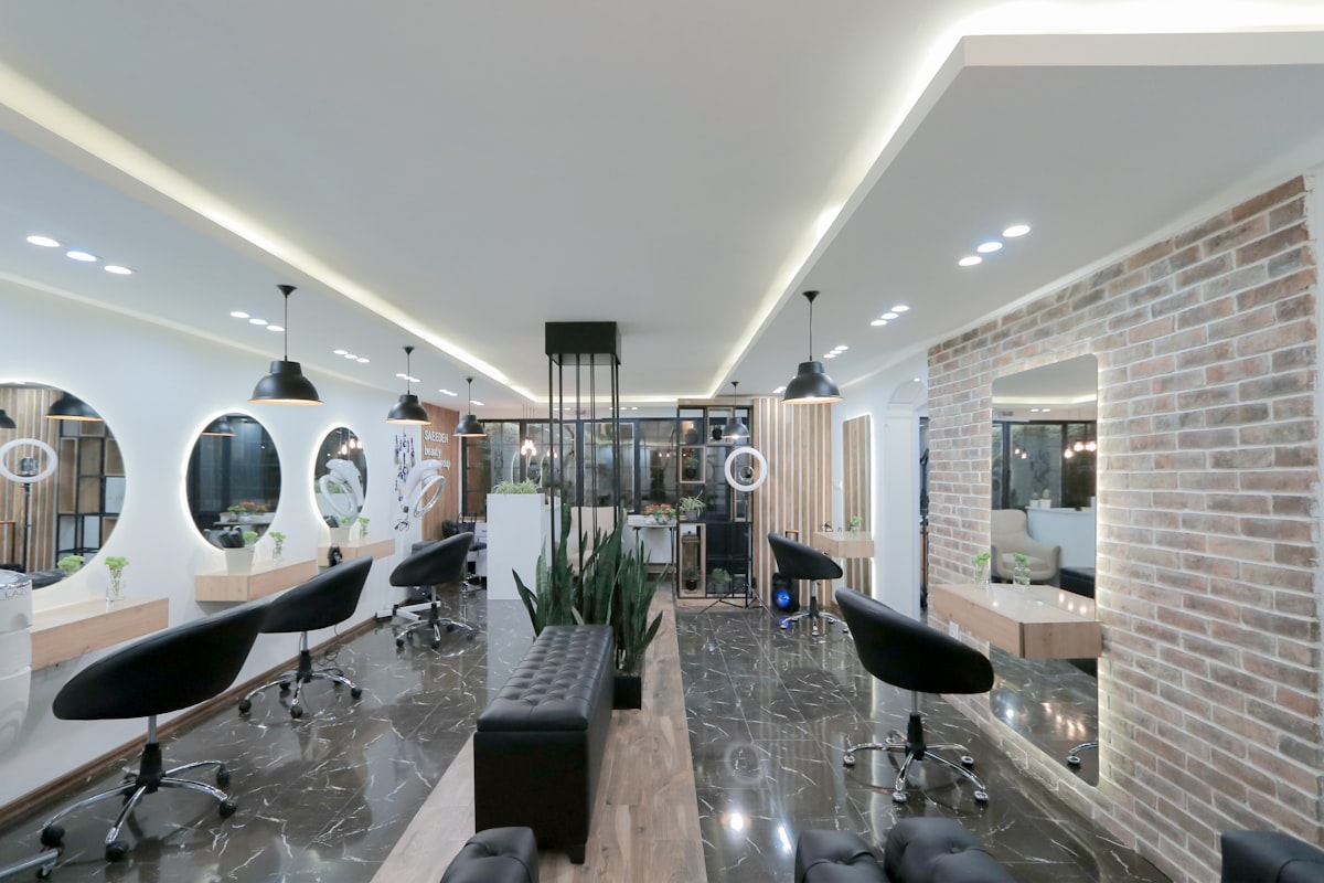 Women's Salon professional